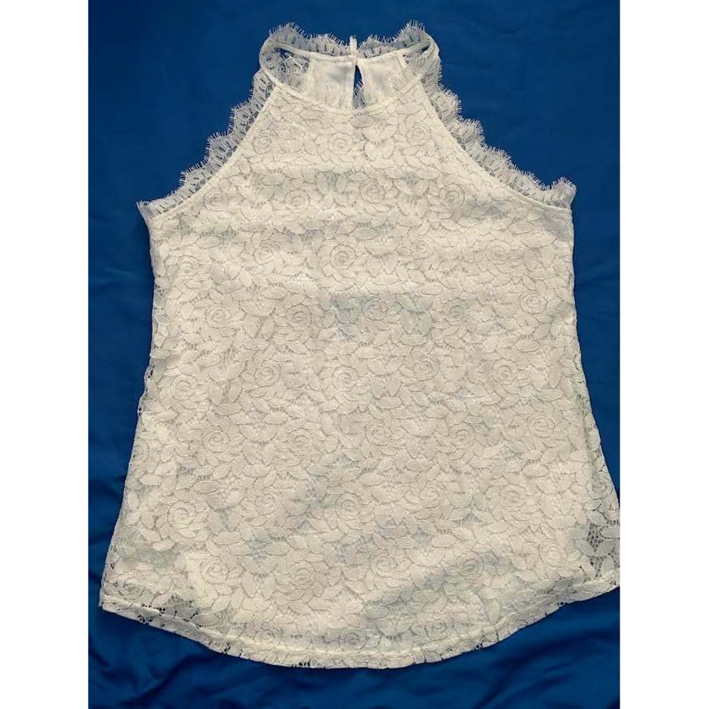 Berryou White Floral Lace Halter Top Sleeveless Eyelash Trim Blouse Medium